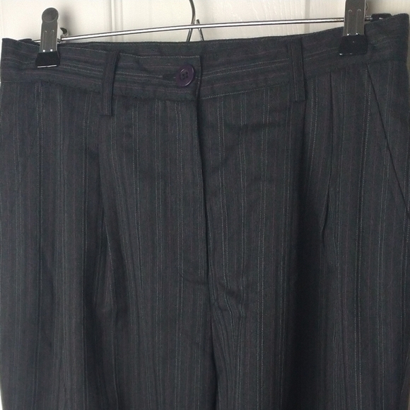 Chadwick's grey purple white pinstripe pleated front dress pants. Size 8P - Picture 1 of 9